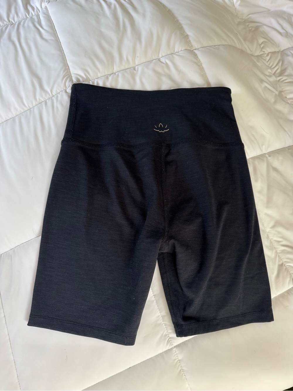 Beyond Yoga Black High-Rise ribbed Bike Shorts